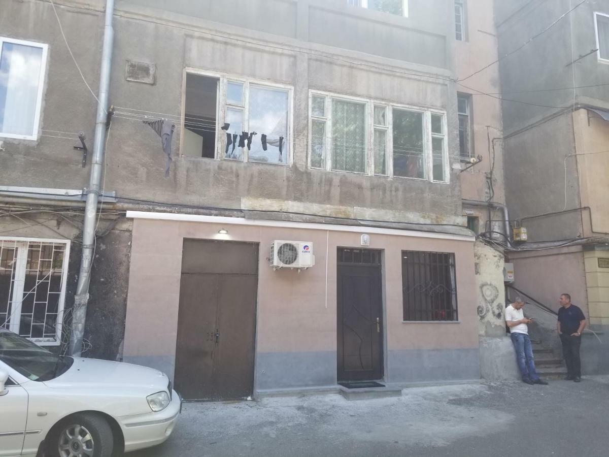 Двухэтажная квартира в центре Ереван Экстерьер фото
